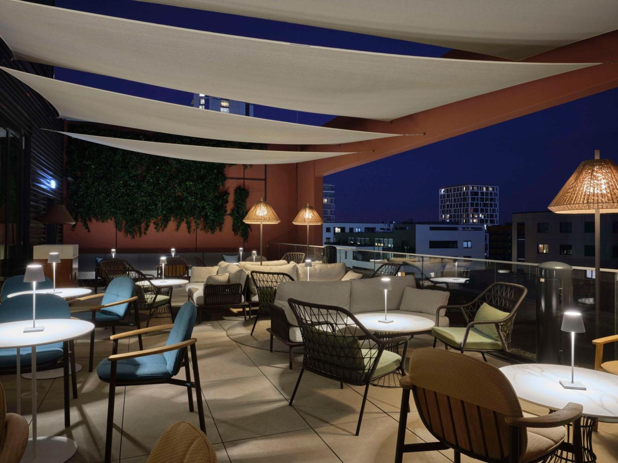 Radisson Hotel Budapest Budapart Exterior foto